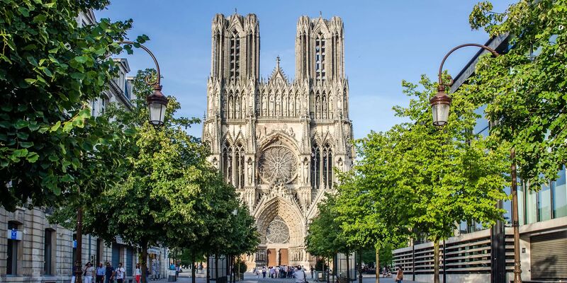 İzmir'den Benelüx & Paris & Köln SunExpress Havayolları ile 7 Gece