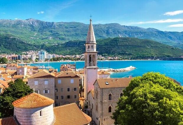 İstanbul dan THY ile Karadağ - Bosna Hersek Turu 4 Gece 5 Gün (TGD- SJJ)