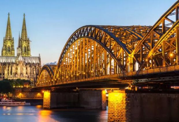 Mega Promosyon Benelüx & Paris & Alsace Turu - Pegasus Havayolları ile - 7 Gece 8 Gün - 2026