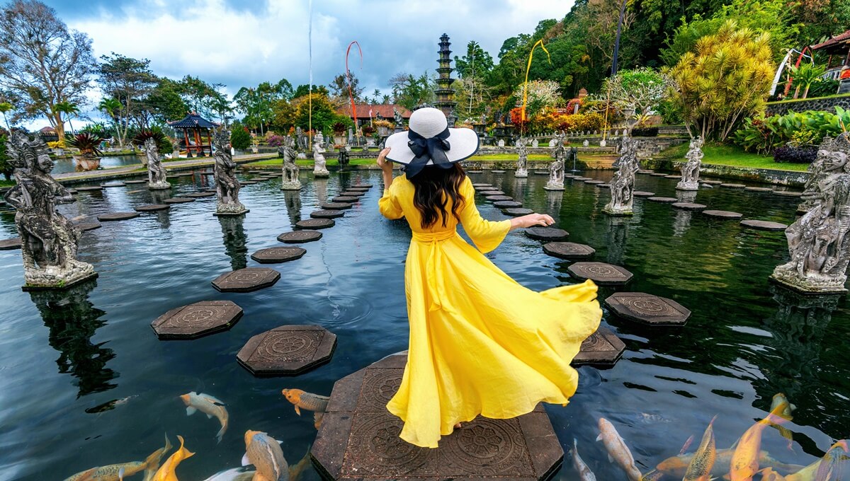 Bali Endonezya balayı villaları ve pirinç tarlaları